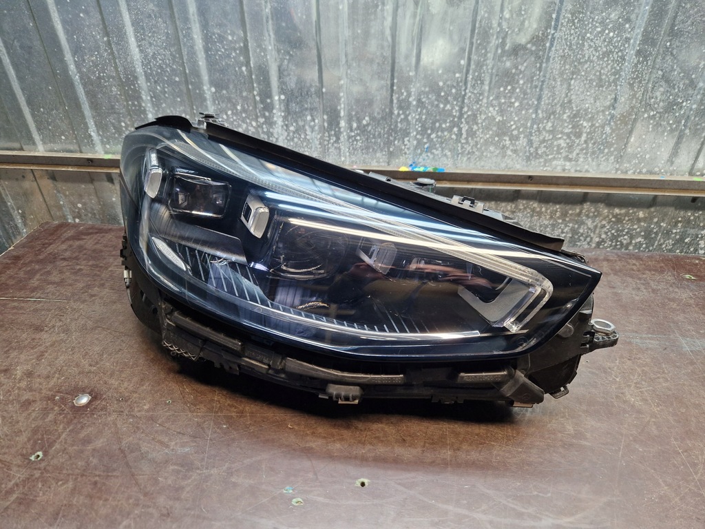 фото №1, Mercedes s-klasa w223 лампа перед права multibeam led