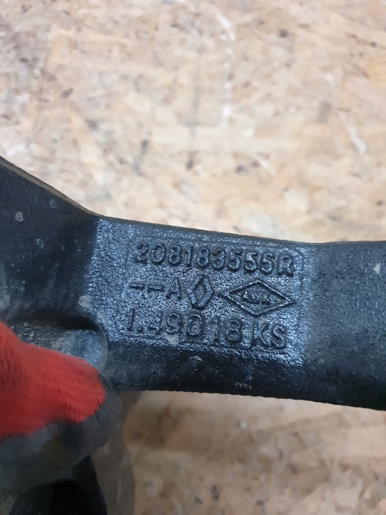 фото №5, Espace v megane iv кронштейн двигателя 208183555r 1.8 tce