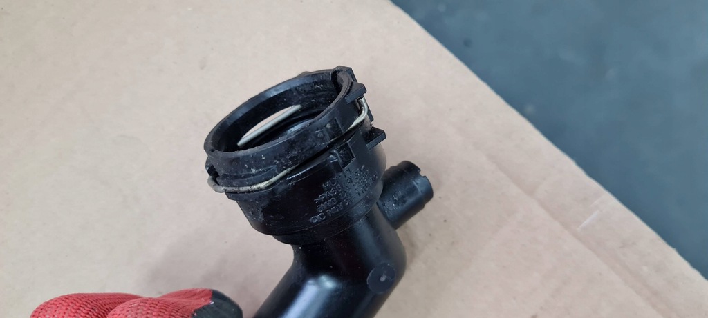 фото №9, A5 8w шланг wąż wody 2.0 tdi 8w0122293h a4 b9 8w