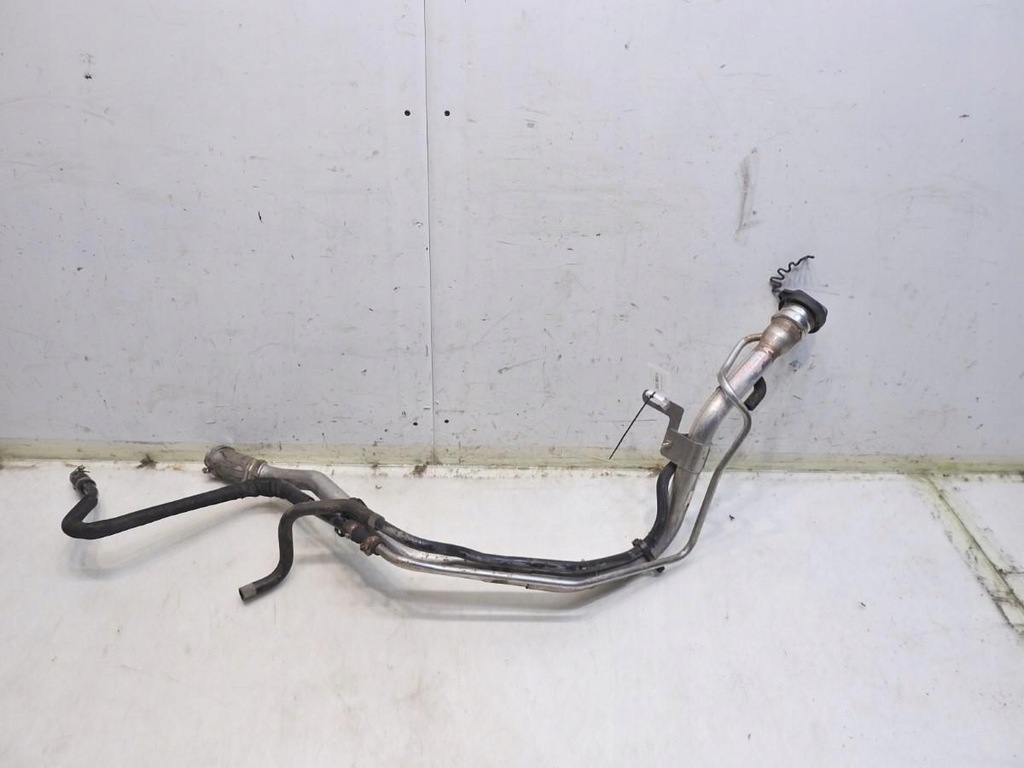 фото №7, Заливная горловина труба топлива volvo v70 iii 2.0 f