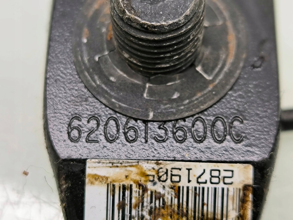 фото №8, Dodge charger 2019 пряжка передний поперечина безопасности