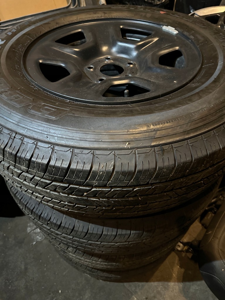 фото №1, Jeep wrangler jl диск шина 17