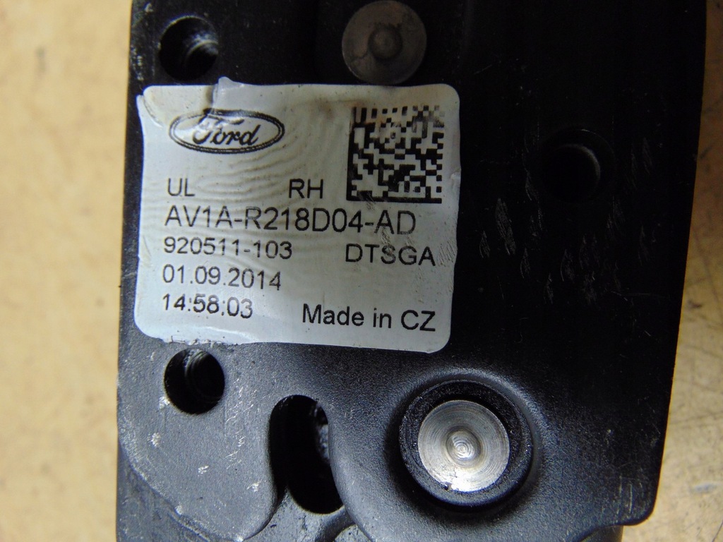 фото №8, Замок cent. дверь правый перед ford b-max верхний