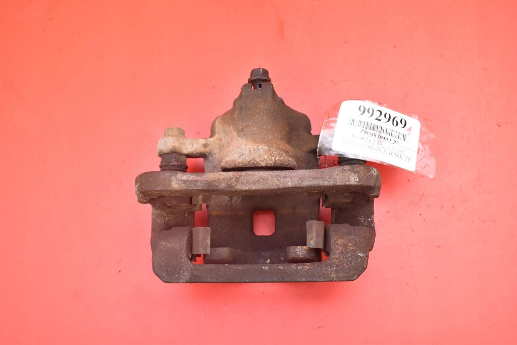 фото №4, Супорт гальмівний правий задня bc140101 hyundai i20 1 i 1.2 16v 84 km 12-14