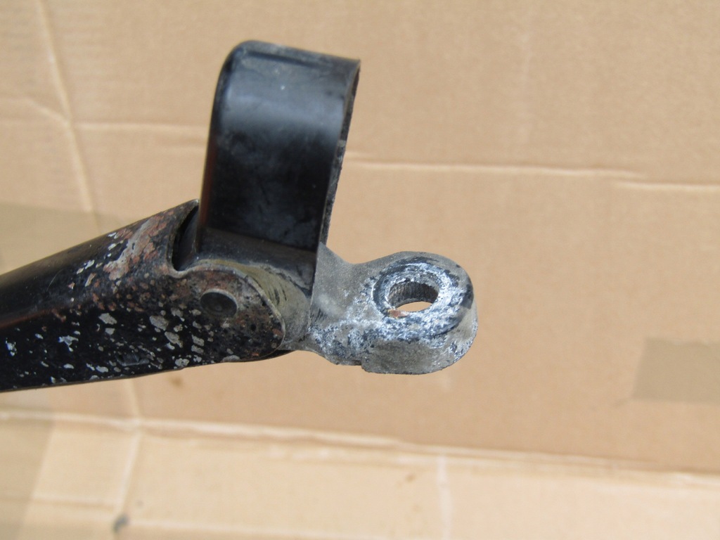 фото №8, 1 mercedes w124 kombi важіль двірники задній кришки багажника