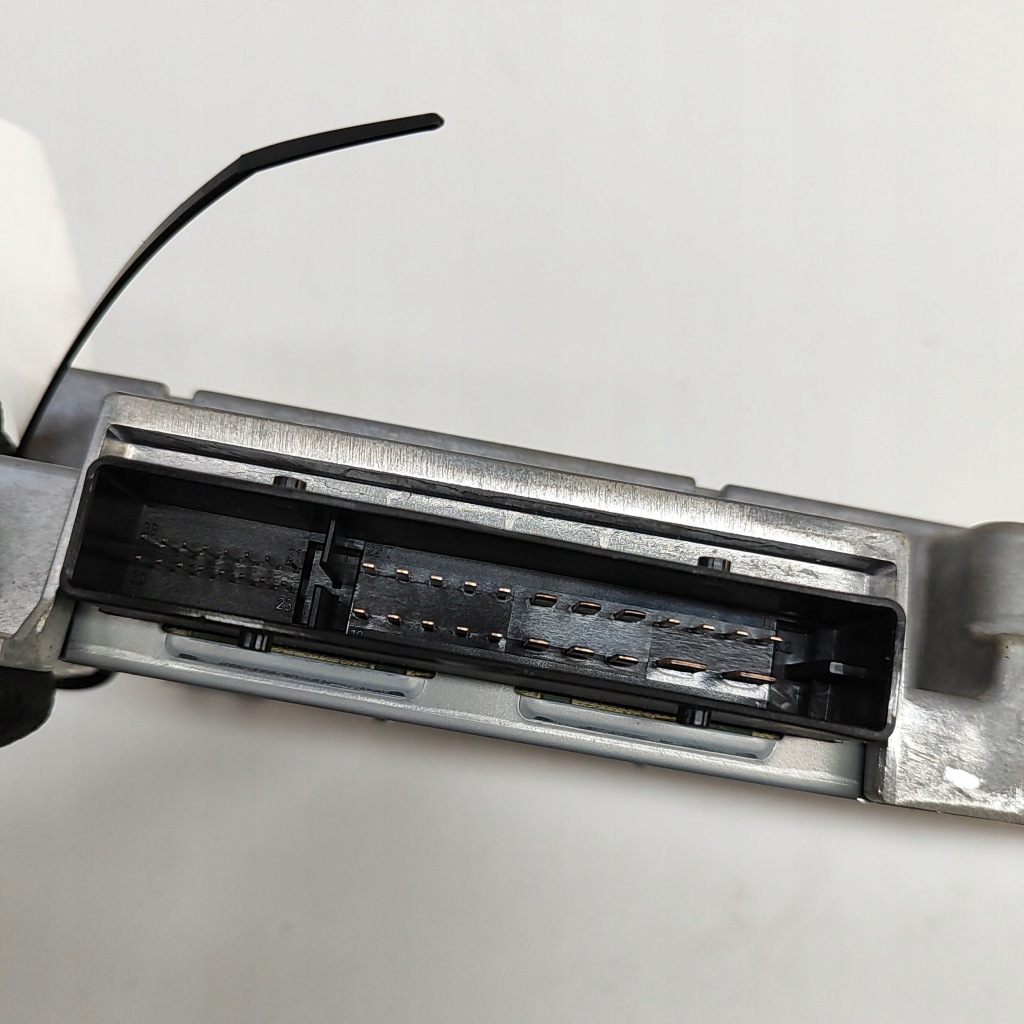 Audi e-tron 2019 усилитель аудио Недорого