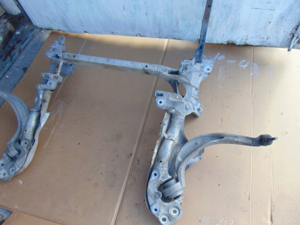 фото №7, Подрамник подрамник перед рычаги audi a4 b8 2.0 tdi