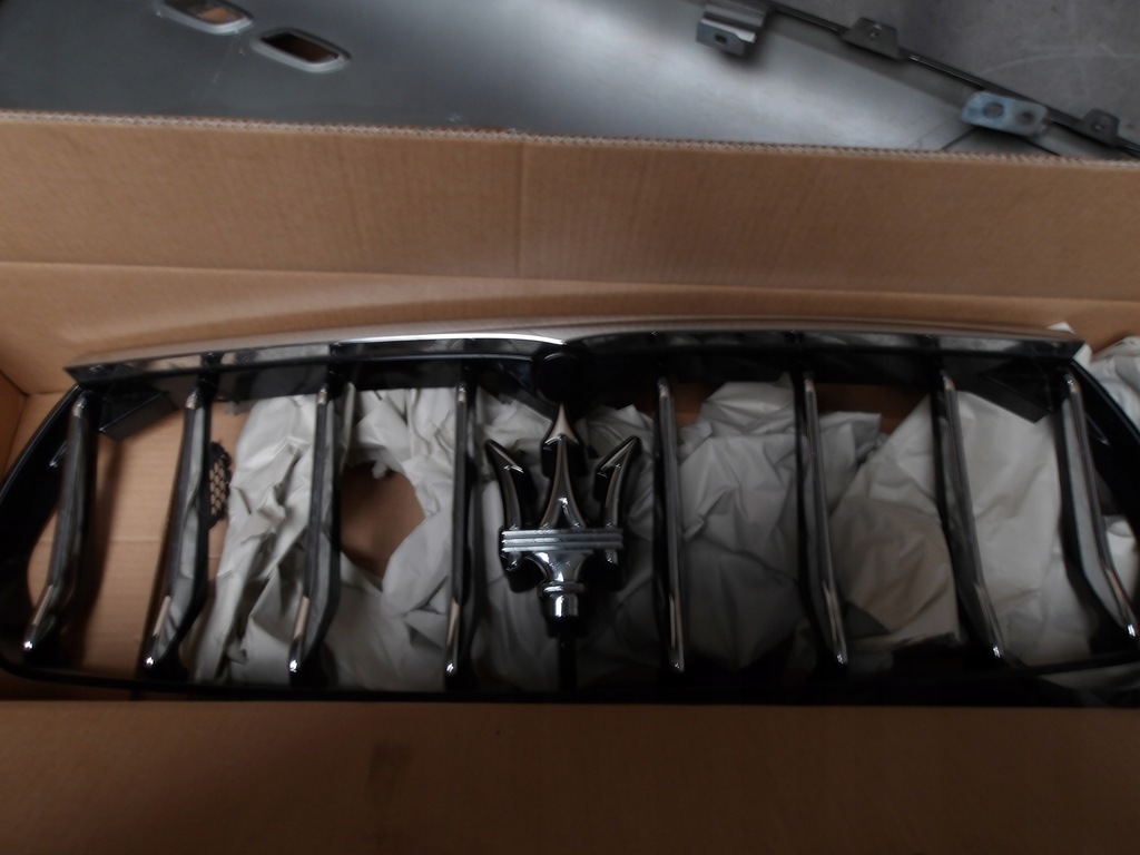 фото №1, Maserati levante решётка радиатора решётка радиатора