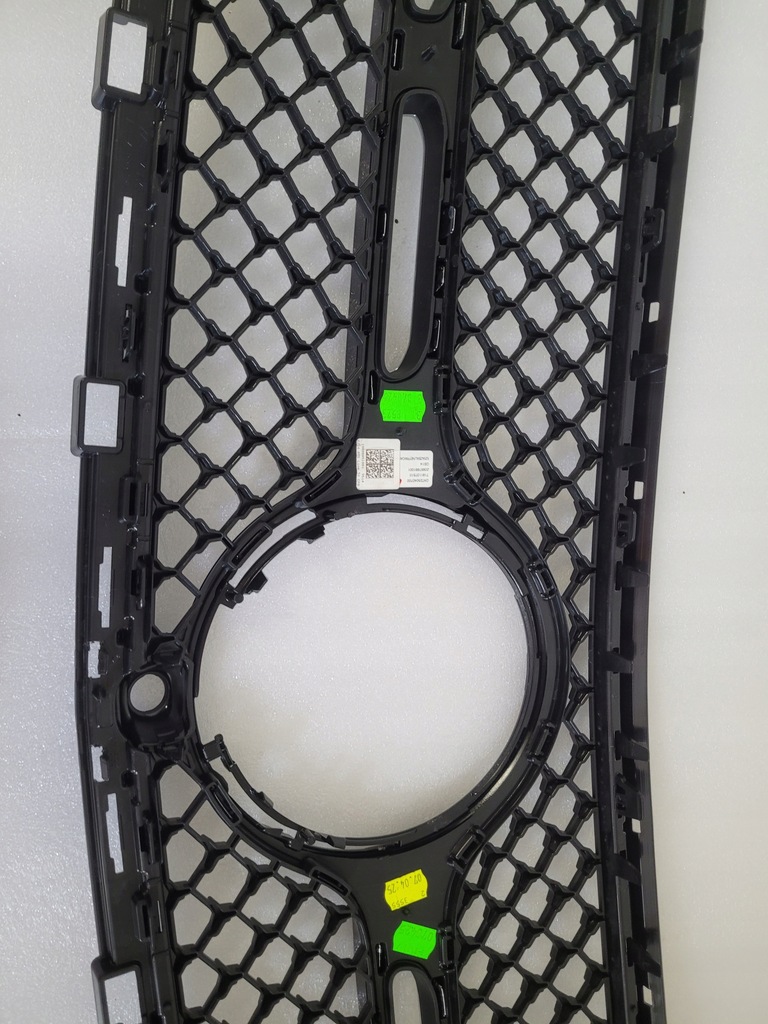 фото №6, Mercedes w254 a254 x254 glc amg решётка радиатора решётка радиатора решётка радиатора радиатора a2548881800 oem