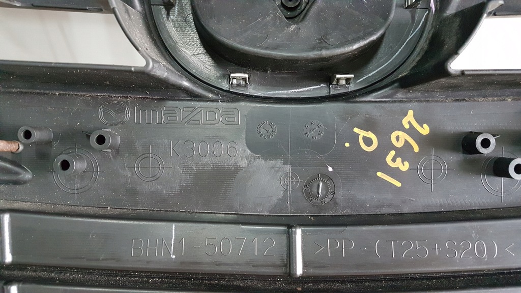 фото №11, Решётка радиатора решётка радиатора перед mazda 3 iii bm демонтаж pdc