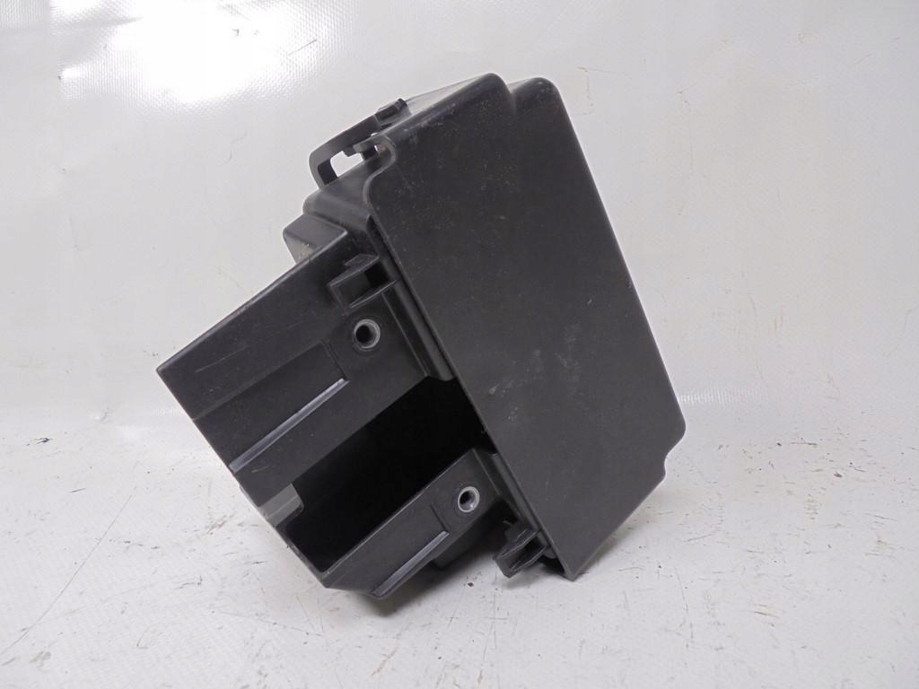 фото №4, Корпус корпус предохранителей 252361535r renault clio v 1,5 dci 20r