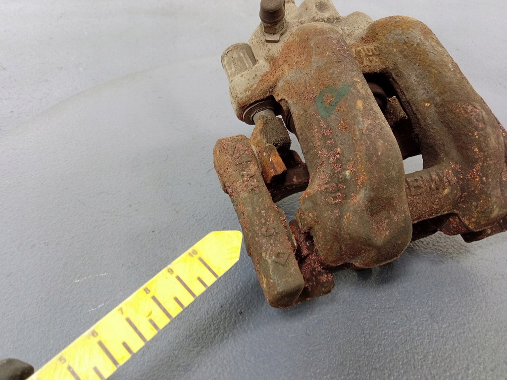 фото №5, Bmw 3 f34 f30 супорт задня правий скоба 20/300