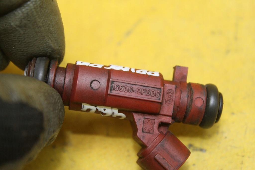 фото №5, Форсунка 16600-9f600 1.8 16v primera p12 qg18