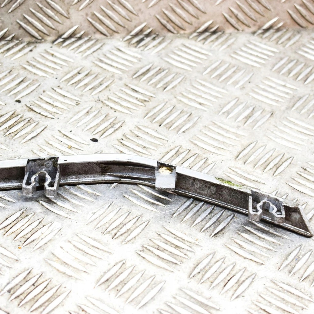 фото №5, Ssangyong kyron 2006 левая сторона молдинг pod фара передняя