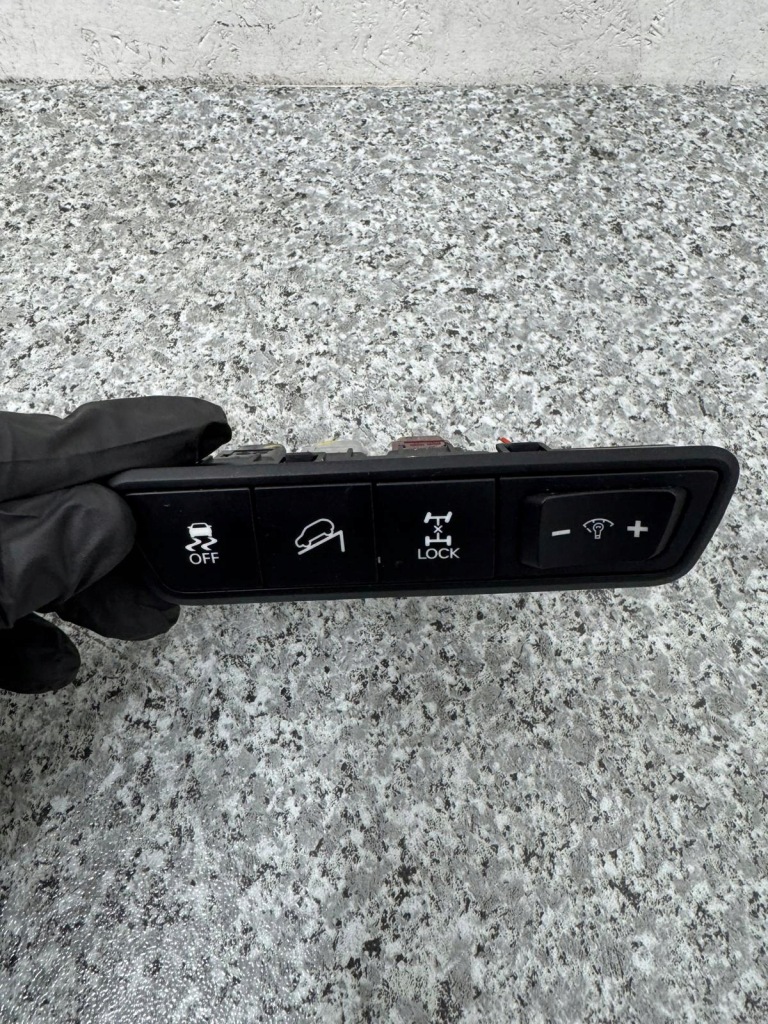 фото №1, Перемикач кнопка esp hyundai ix35 2010-2015 937002sb709p