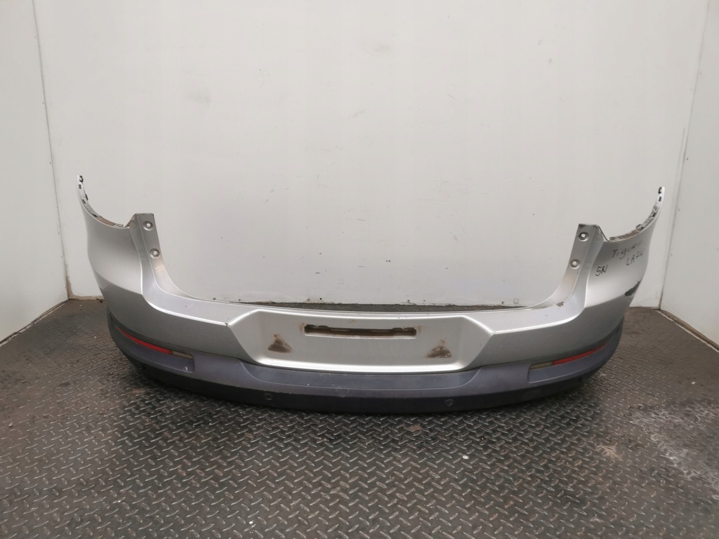 фото №13, Бампер задняя vw tiguan 5n оригинальный номер код лакокрасочного покрытия la7w