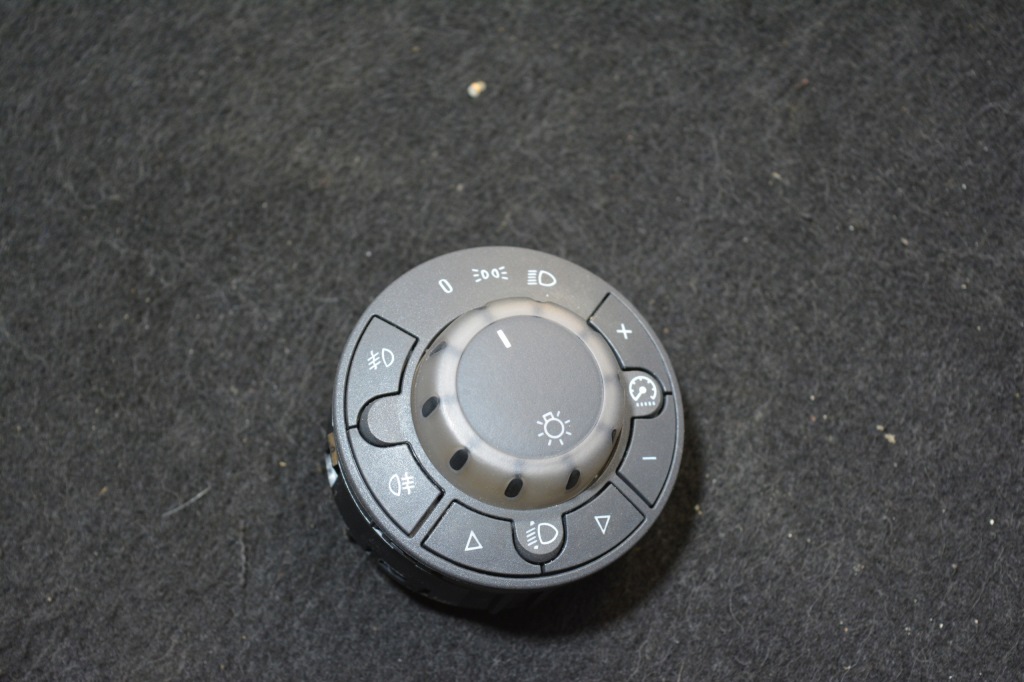 фото №1, Opel corsa d переключатель света 13249401