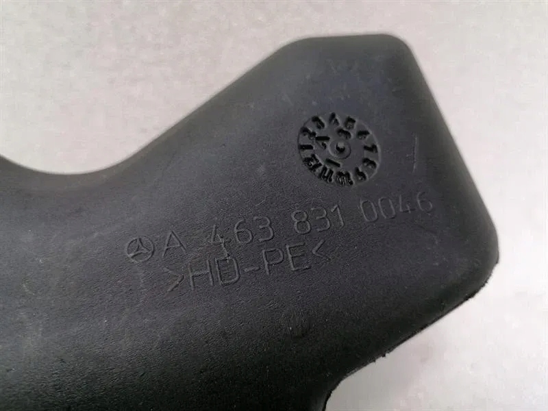 Mercedes g-wagen w463 шланг вентиляційний a4638310846 шланг вентиляційний Оригінал