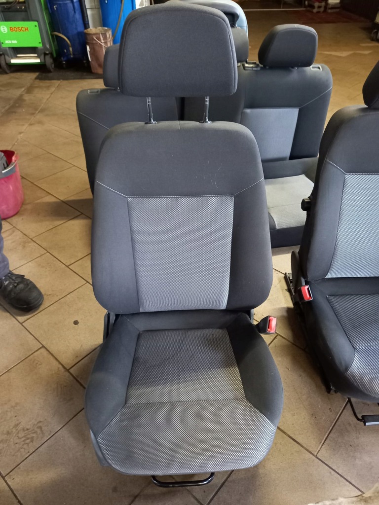 фото №9, Сиденья комплект задняя заднее сиденье, правый перед astra h hb 5d