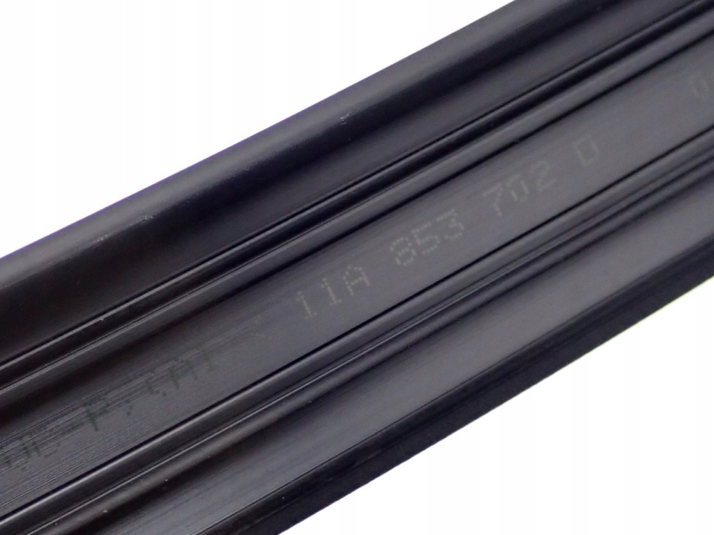 фото №10, Молдинг кровельная крыша правая 11a853702d 11a853702 vw id4 id.4