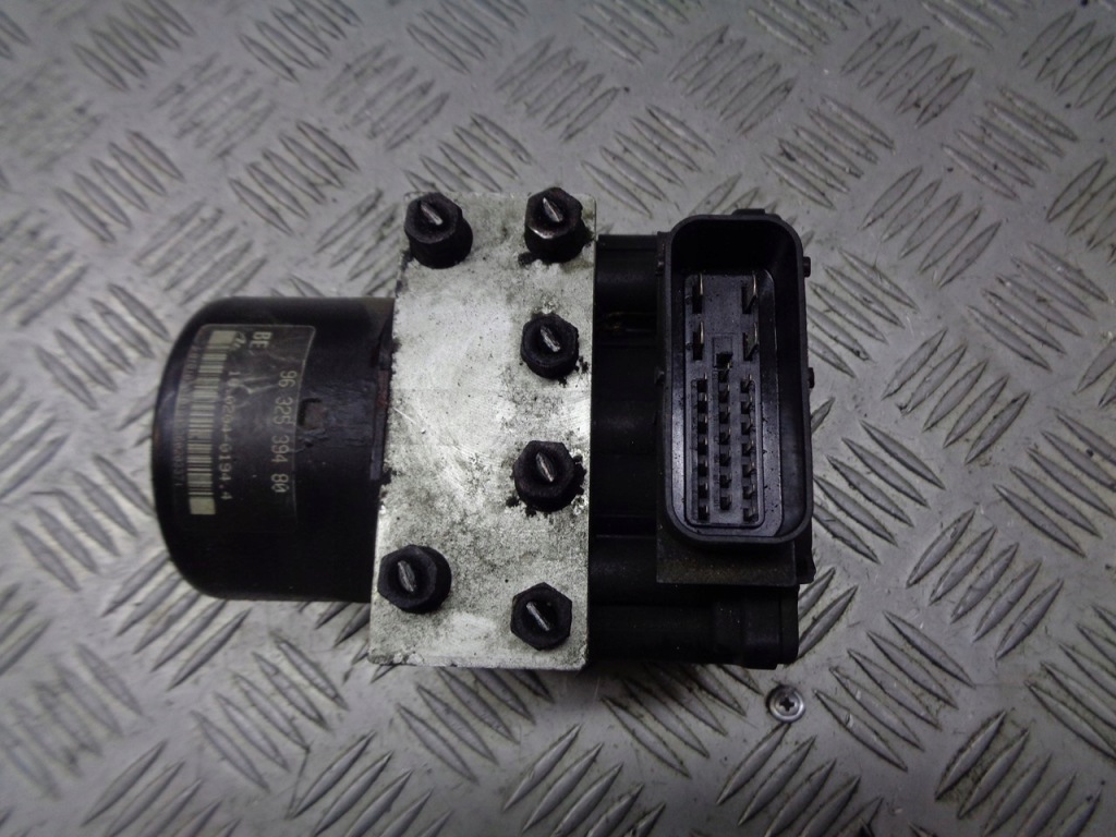 фото №1, Насос abs peugeot 206 2.0 hdi 9632539480