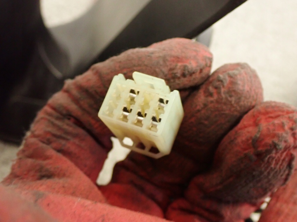 фото №12, Suzuki swift ts 07-09 зеркало левая 5 pin