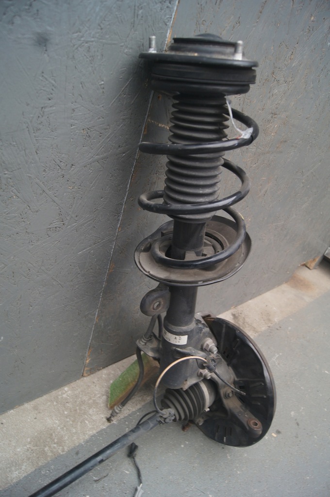 фото №8, Subaru xv ii crosstrek ii 2.0 амортизаторна стійка привідний вал поворотний кулак ліва перед