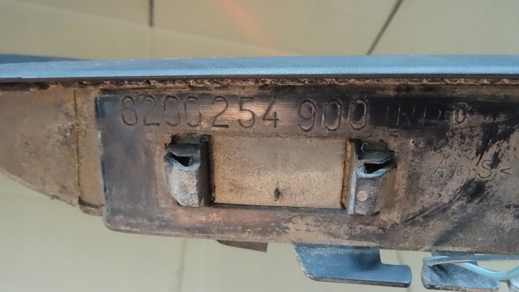 фото №8, Scenic ii накладка кришки багажника