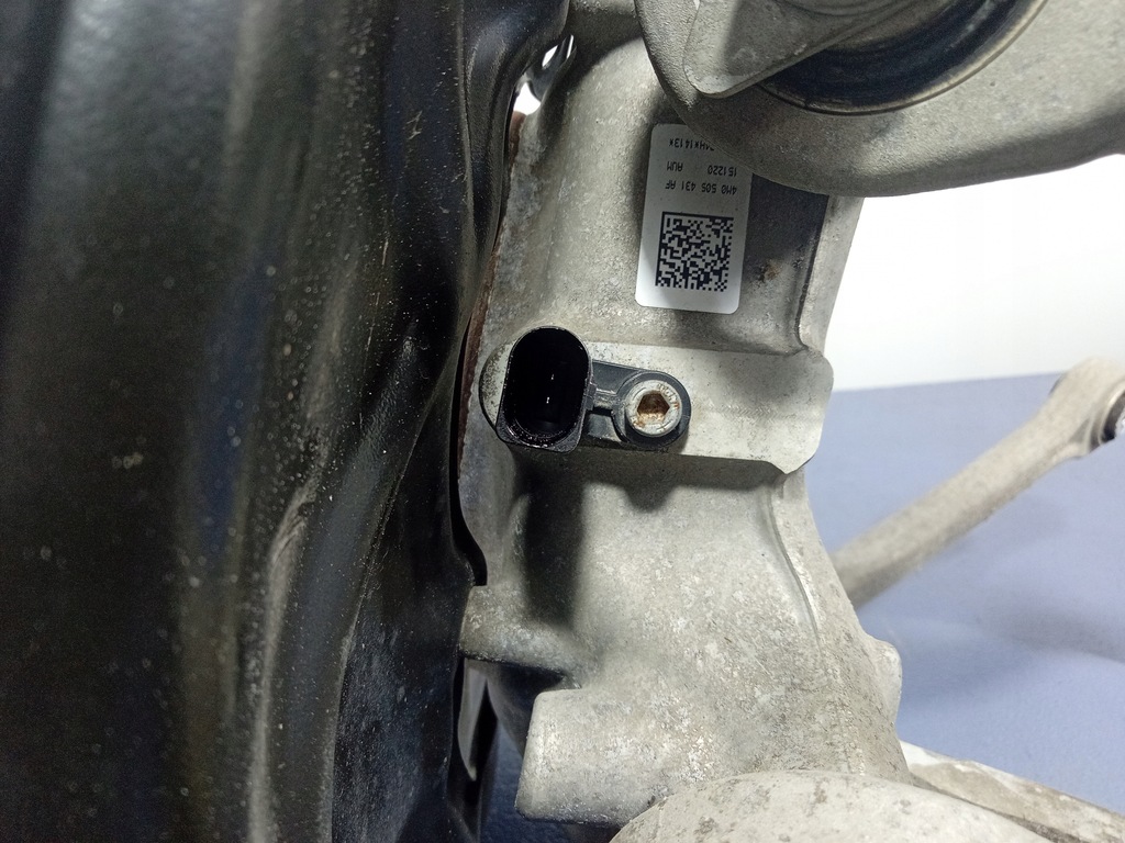 фото №8, Audi q8 rsq8 4m8 q7 4m поворотный кулак задняя левая ступица 4m0505431af