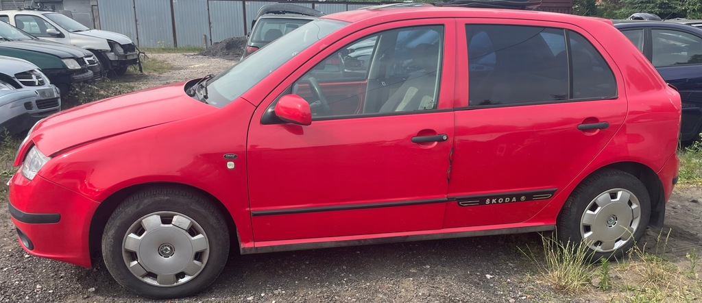 фото №8, Skoda fabia lift цвет 8180 бампер перед комплект