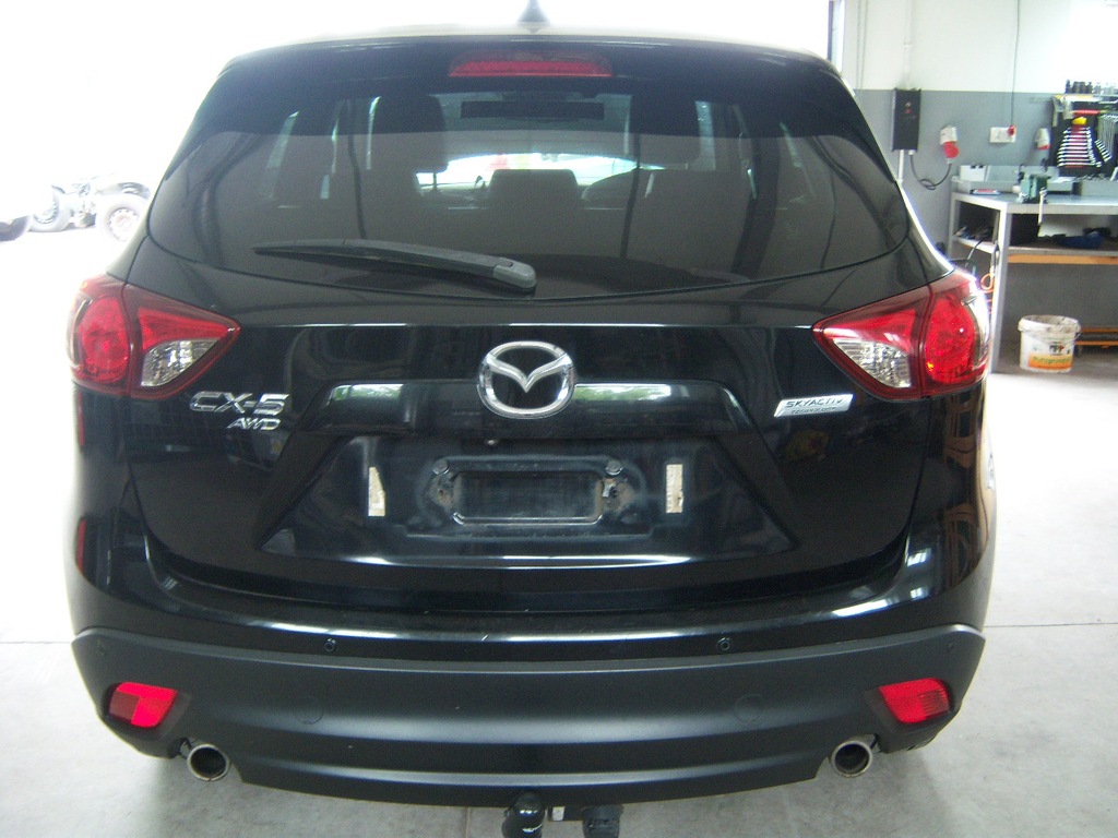 фото №1, Mazda cx-5 кришка багажника колір 41w