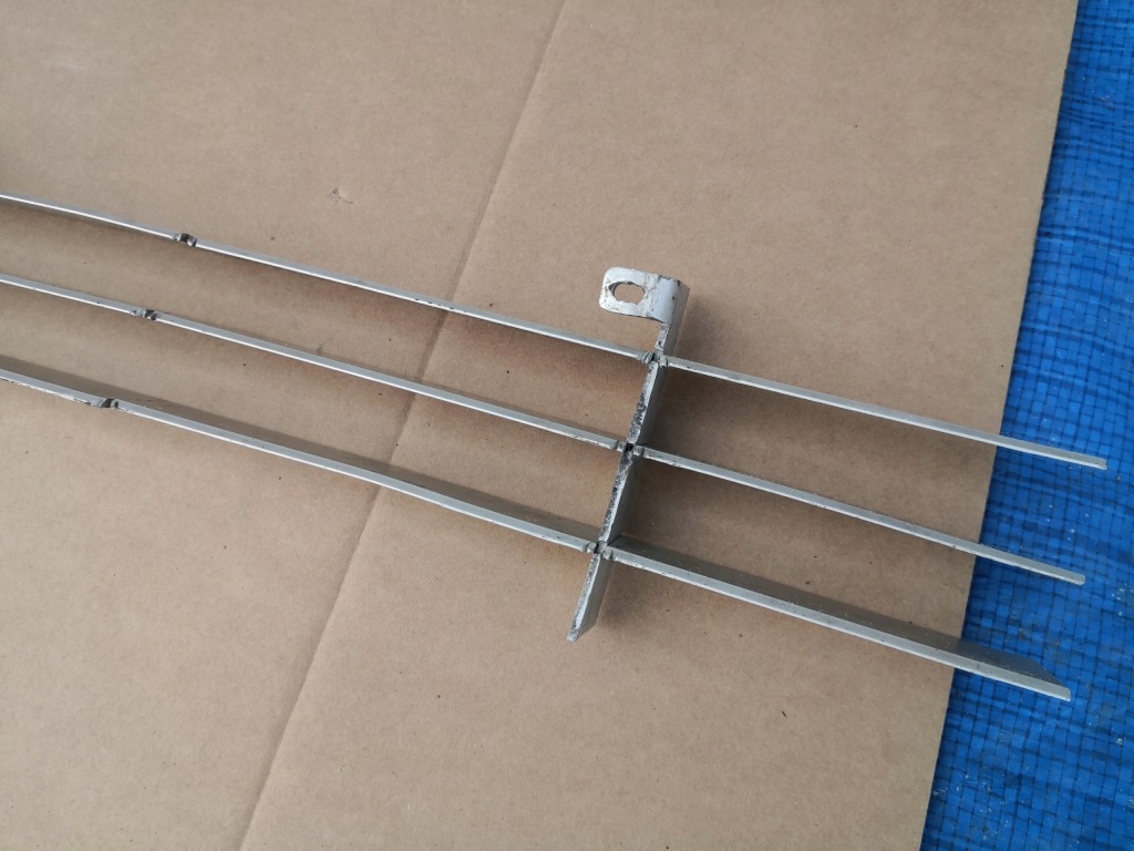 Ferrari mondial 80-93 решётка бампер перед решётка радиатора Недорого