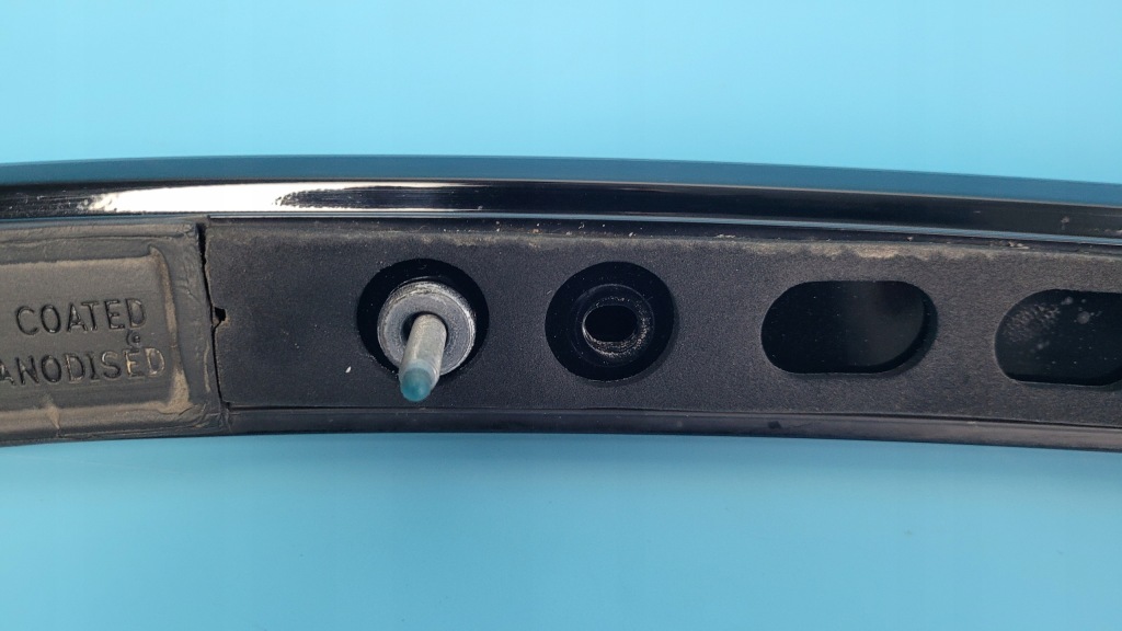 Volvo xc60 2 2.0d рейлинг крышный правый  31416899 32216816 Доставка