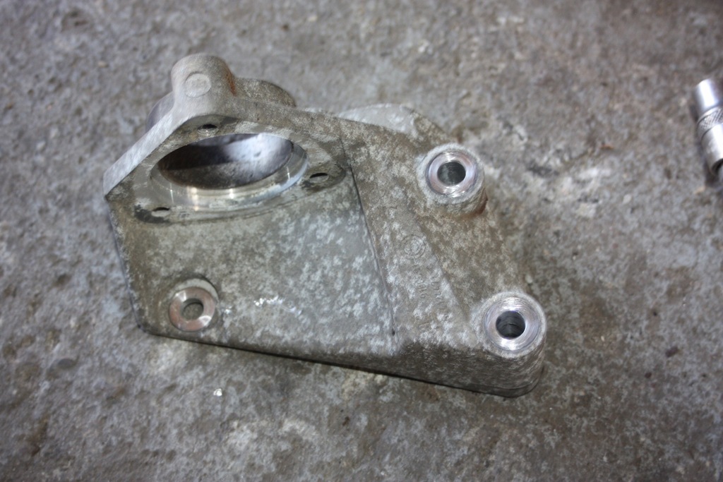 фото №1, Опора полуось vectra c lift 2,2 direct