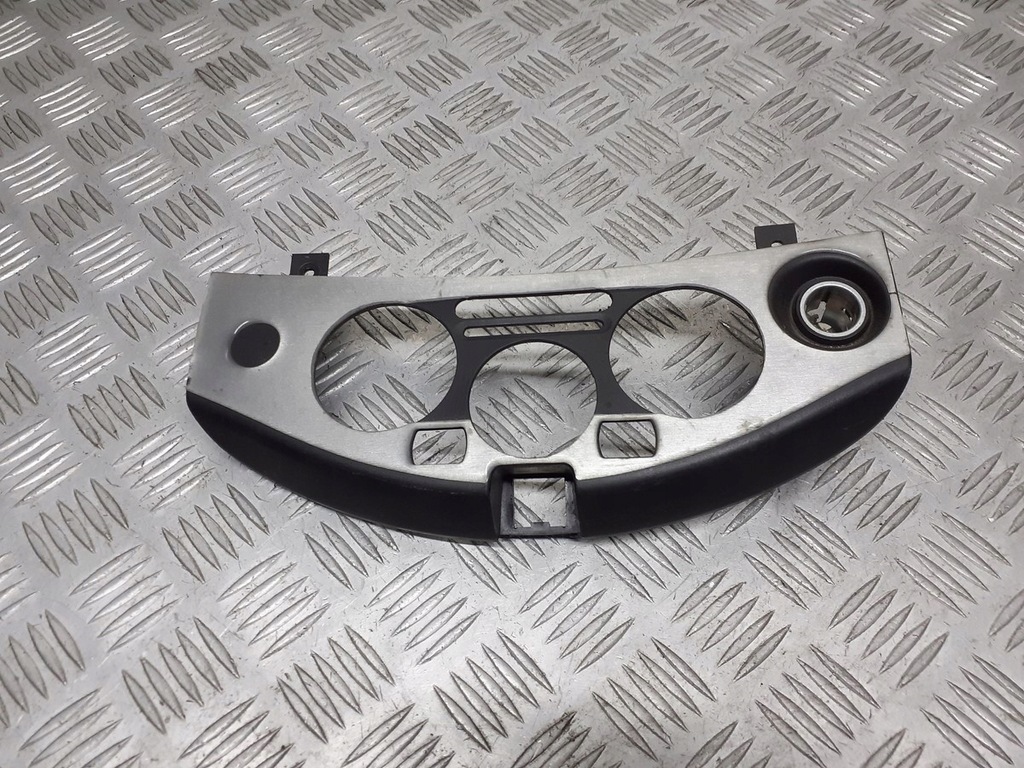 фото №1, Рамка обдув nissan micra k12 27570ax200