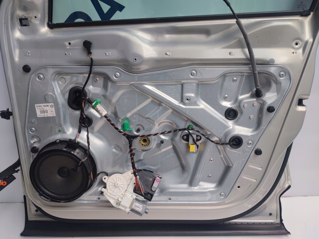 Дверь передние правое правый перед vw volkswagen tiguan 5n0 Цена