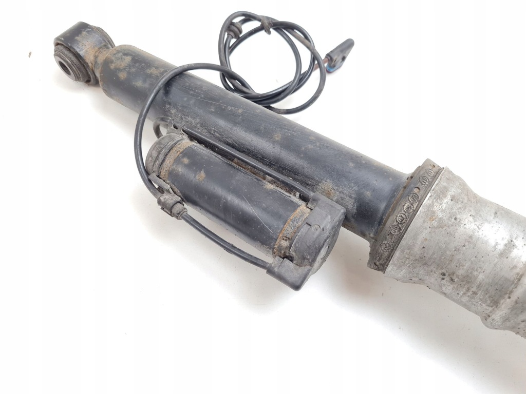 2006 mercedes-benz s w221 амортизатор пневматичний задній a2213203613 Ціна