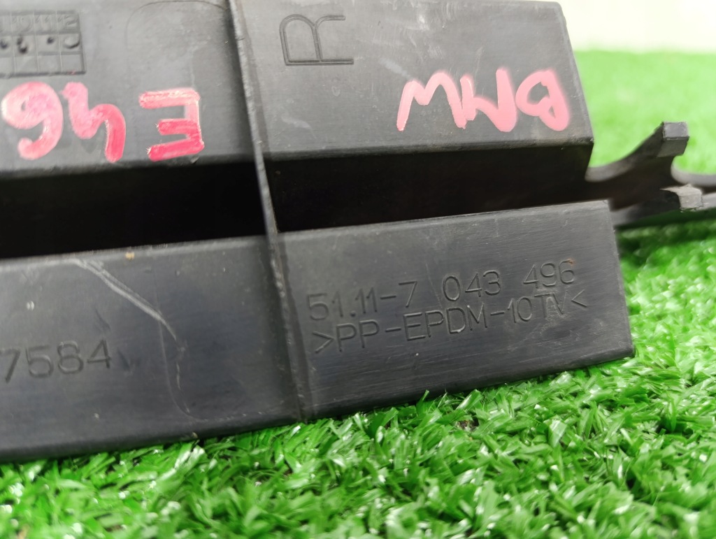 Bmw 3 e46 молдинг решітка бампера правий перед передня права Доставка