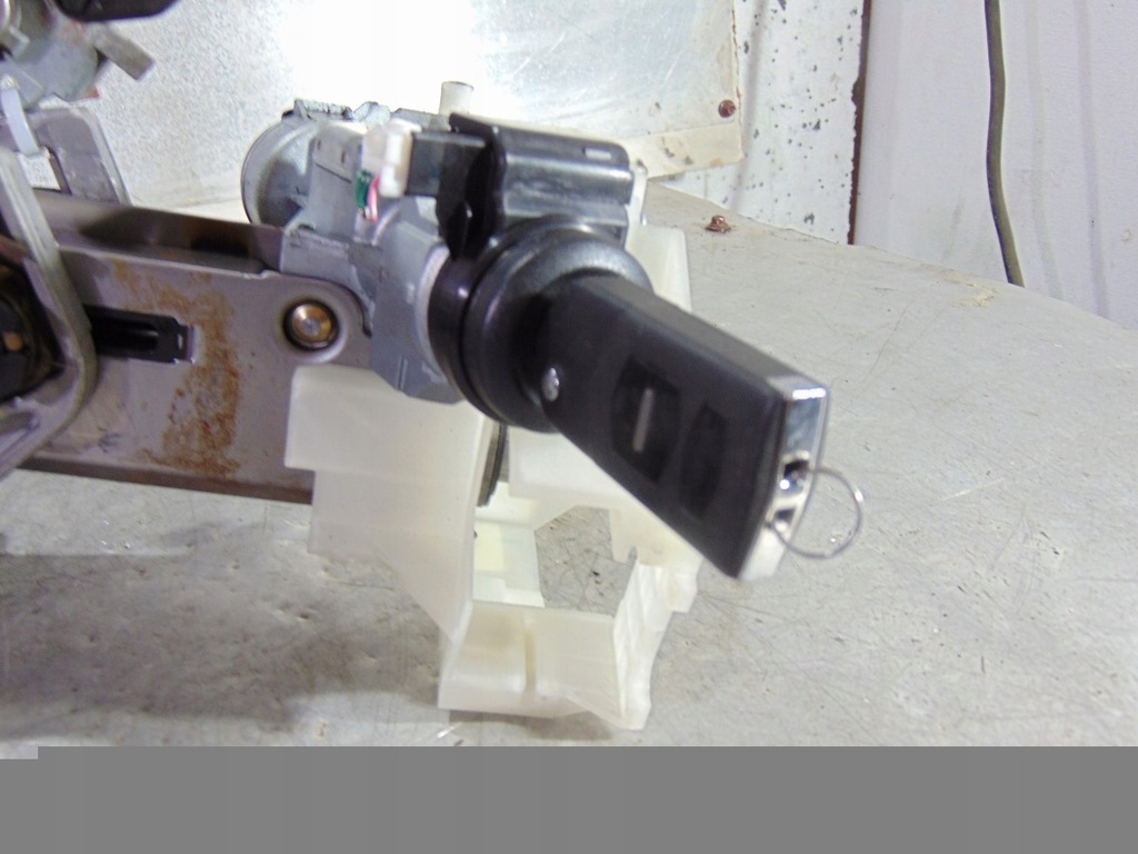 фото №4, Замок запалювання ключ вкладиші mazda 5 2.0 citd