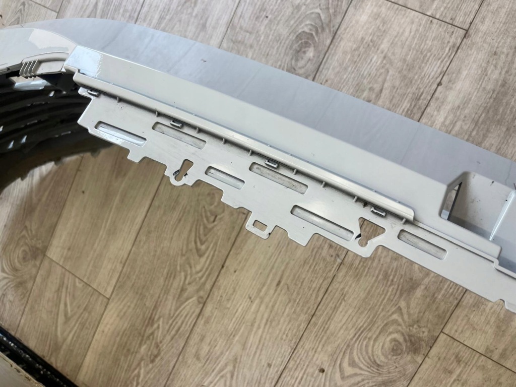 фото №8, Vw golf viii 8 5h0 бампер перед передний решётка 5h0807221h