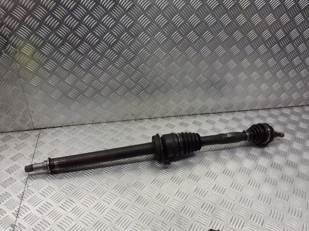 Купить Приводной вал правая передняя mercedes w168 1.6