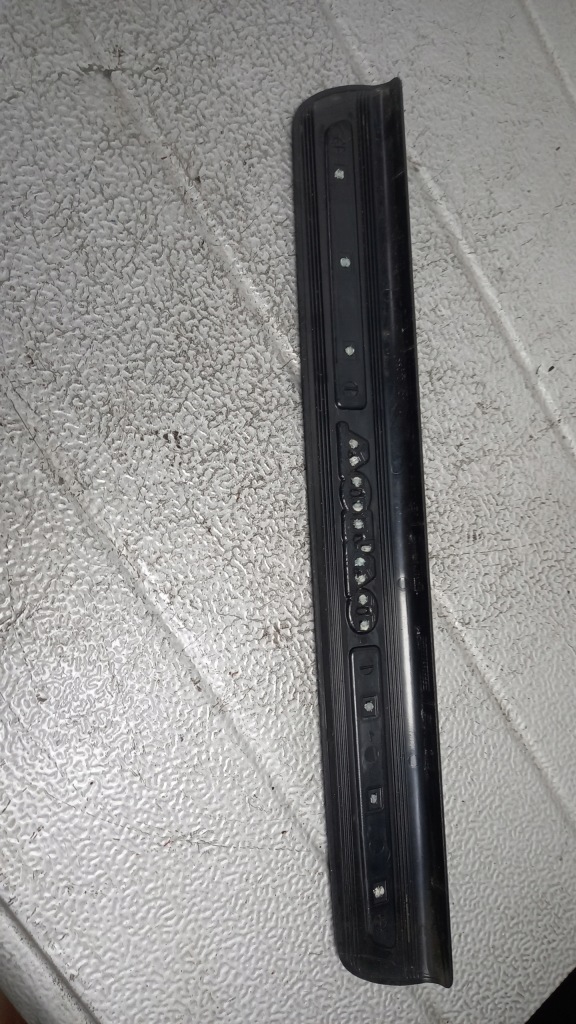 фото №2, Молдинг поріг volvo v50