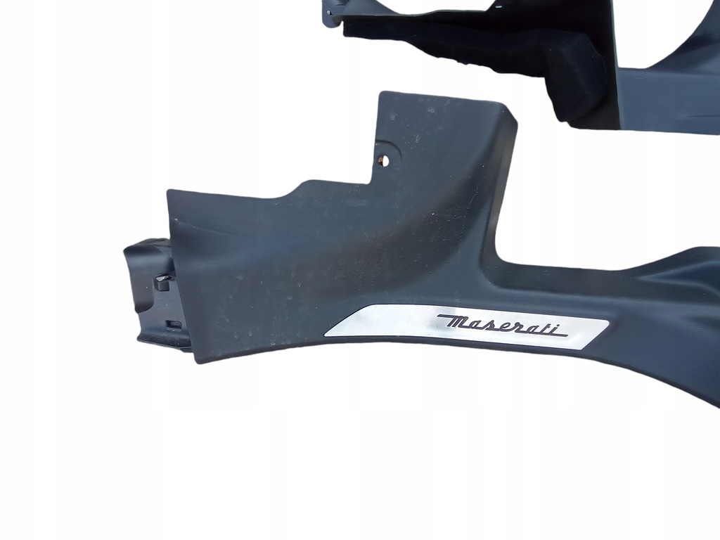 фото №12, Защита порог правая maserati levante gt 670040377 lub 670040378