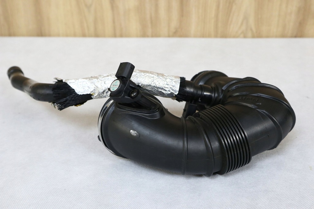 фото №1, Mercedes slk r172 шланг труба коліно повітрозабірник турбіни повітря 2.2 cdi