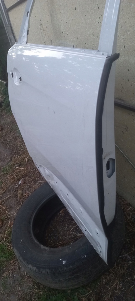 фото №4, Дверь правый задняя задние peugeot 5008 ii