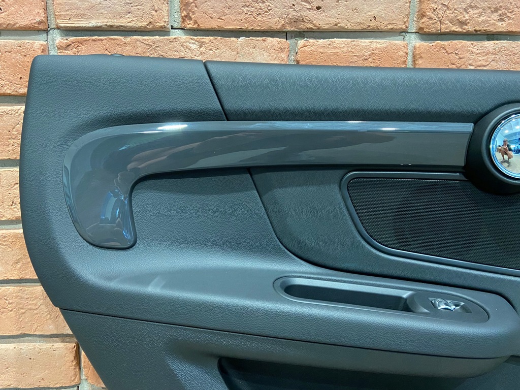 фото №3, Mini countryman f60 обшивка обивка дверь