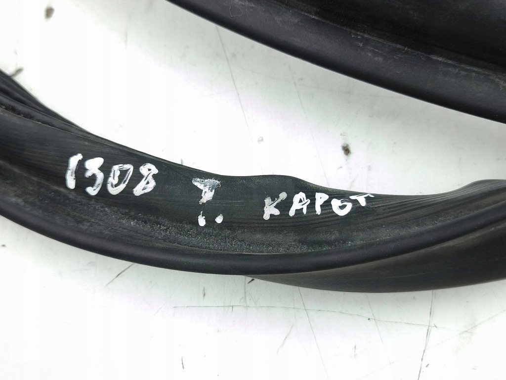 фото №14, Tesla model s 2015 прокладка капот