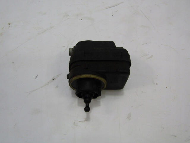 фото №1, Citroen xsara picasso моторчик регулювання фара lift