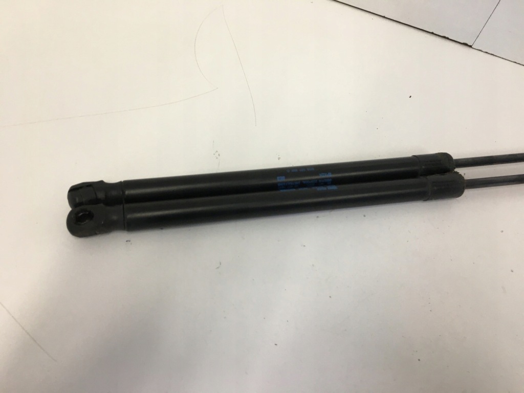 фото №12, Привод крышки багажника vw polo 9n 9n3 версия 3d 5d 6q6827550c