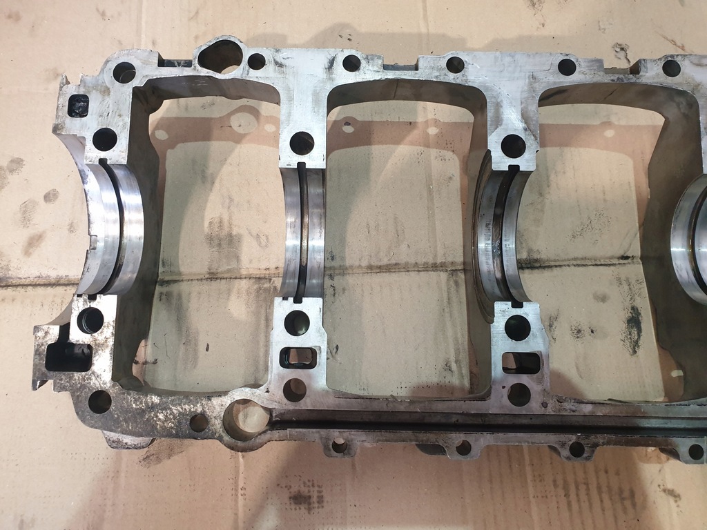 фото №13, Блок двигателя 944101108r porsche 944 2.5 b m44/40